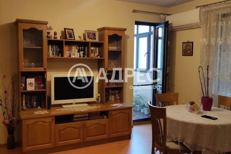 Двустаен апартамент, Варна, Техникумите, 651929, Снимка 2