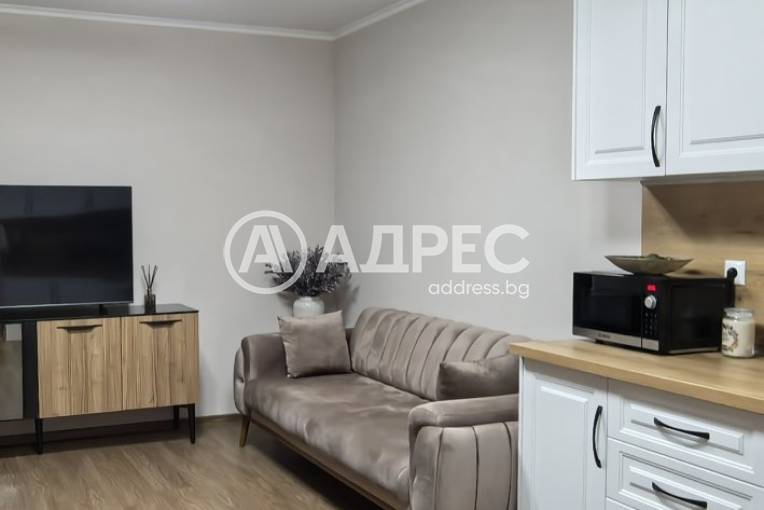 Тристаен апартамент, Варна, к.к. Златни Пясъци, 682929, Снимка 1