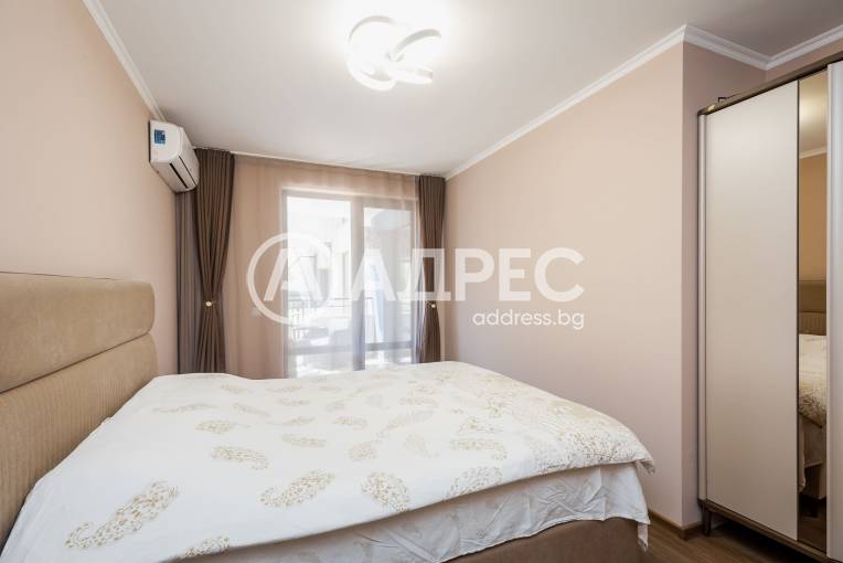 Тристаен апартамент, Варна, к.к. Златни Пясъци, 682929, Снимка 16