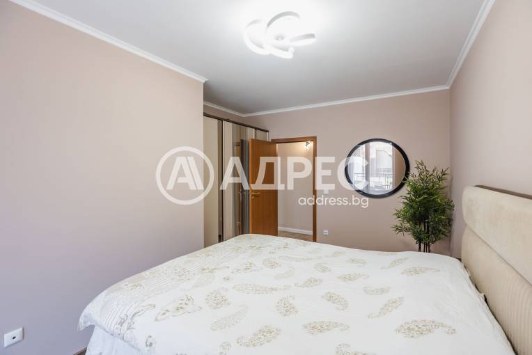 Тристаен апартамент, Варна, к.к. Златни Пясъци, 682929, Снимка 18