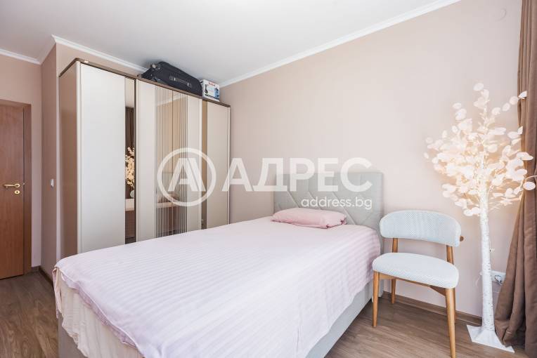 Тристаен апартамент, Варна, к.к. Златни Пясъци, 682929, Снимка 22