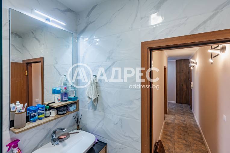 Тристаен апартамент, Варна, к.к. Златни Пясъци, 682929, Снимка 24