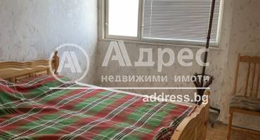Тристаен апартамент, Пазарджик, ж.к. Марица, 560930, Снимка 2