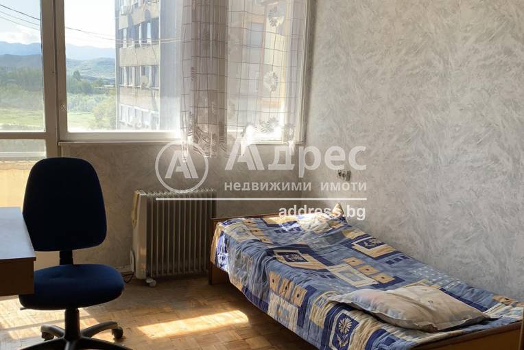 Тристаен апартамент, Пазарджик, ж.к. Марица, 560930, Снимка 3