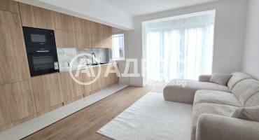 Многостаен апартамент, Шумен, Център, 687930