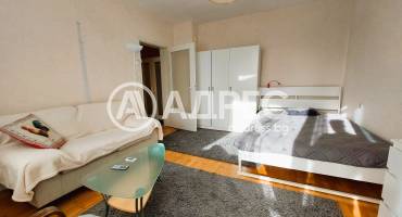 Двустаен апартамент, София, Полигона, 694930, Снимка 1