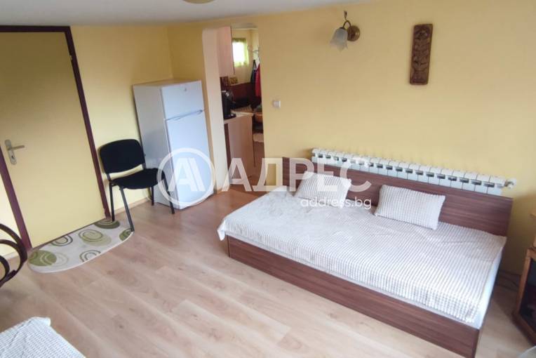 Къща/Вила, Каспичан, 654931, Снимка 9