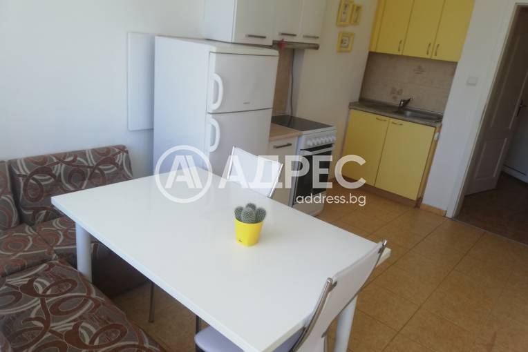 Тристаен апартамент, Варна, Идеален център, 488932, Снимка 2