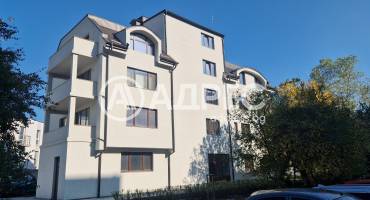 Тристаен апартамент, София, Суха река, 671932, Снимка 1