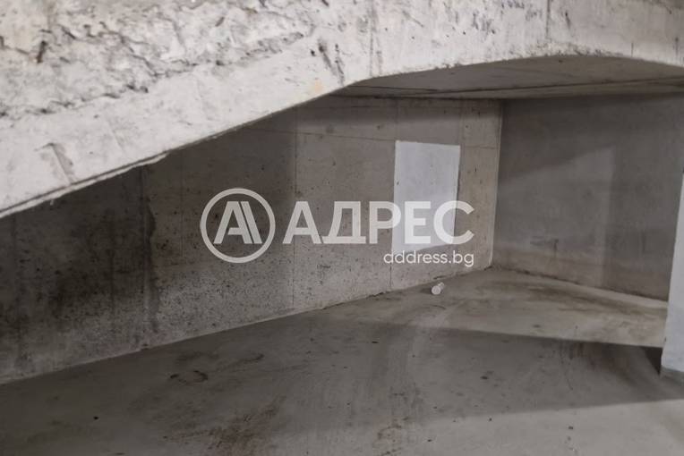 Паркомясто/Гаражна клетка, Варна, Техникумите, 689932, Снимка 2