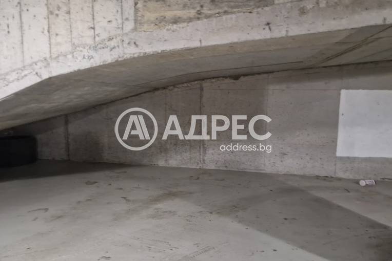 Паркомясто/Гаражна клетка, Варна, Техникумите, 689932, Снимка 4