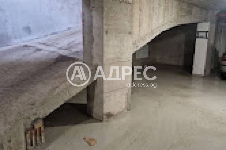Паркомясто/Гаражна клетка, Варна, Техникумите, 689932, Снимка 5