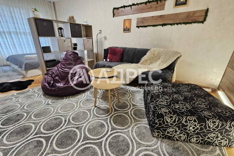 Тристаен апартамент, Варна, Цветен квартал, 684933, Снимка 9