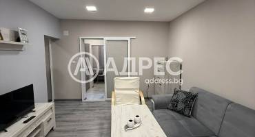 Двустаен апартамент, Добрич, Промишлена зона - Север, 677936, Снимка 1