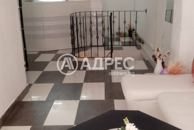 Магазин, Варна, Лятно кино Тракия, 681936, Снимка 2