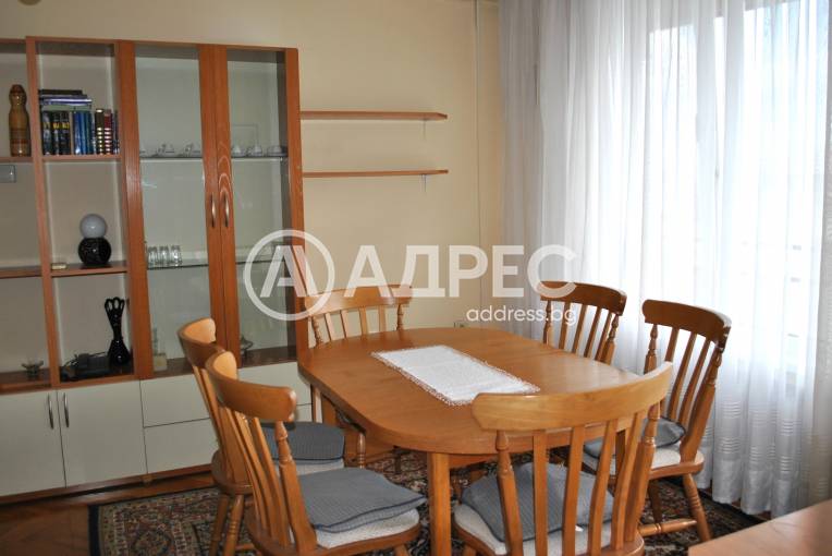 Двустаен апартамент, София, Център, 686936, Снимка 1