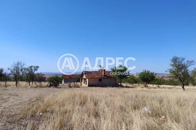 Къща/Вила, Ямбол, Промишлена зона, 666937, Снимка 1