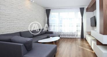 Тристаен апартамент, София, Център, 685937, Снимка 1