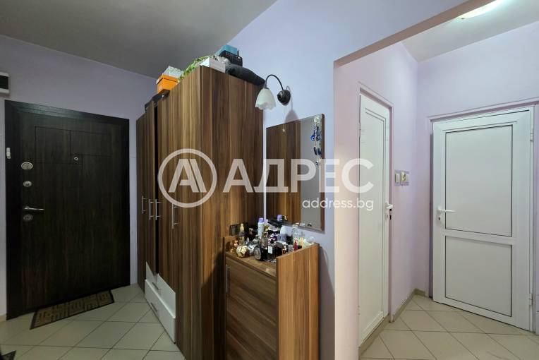 Тристаен апартамент, София, Люлин 4, 687937, Снимка 15