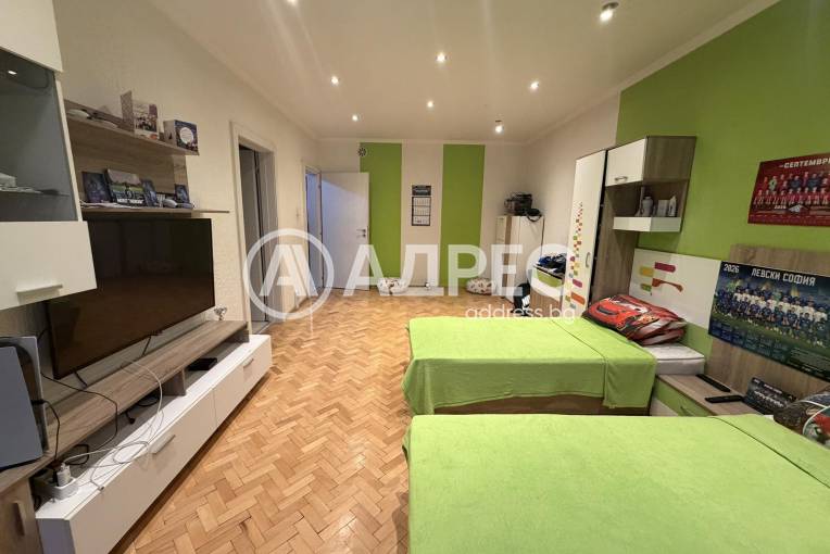 Тристаен апартамент, София, Люлин 4, 687937, Снимка 3