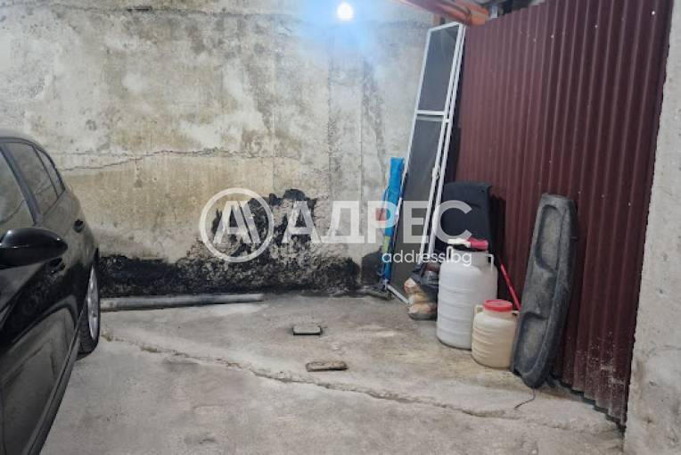 Паркомясто/Гаражна клетка, Варна, Колхозен пазар, 689937, Снимка 4