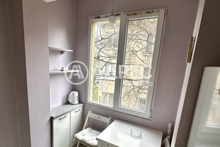 Едностаен апартамент, София, Оборище, 689938, Снимка 1