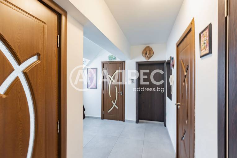 Тристаен апартамент, Варна, Център, 691938, Снимка 19