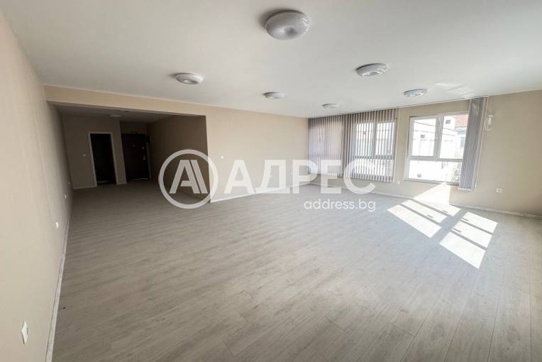 Офис, Шумен, Център, 685939, Снимка 1