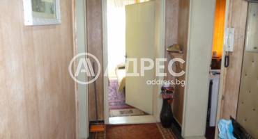 Двустаен апартамент, Добрич, Център, 658940, Снимка 1