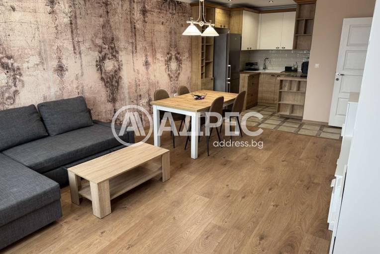 Двустаен апартамент, Варна, Левски, 692940, Снимка 1