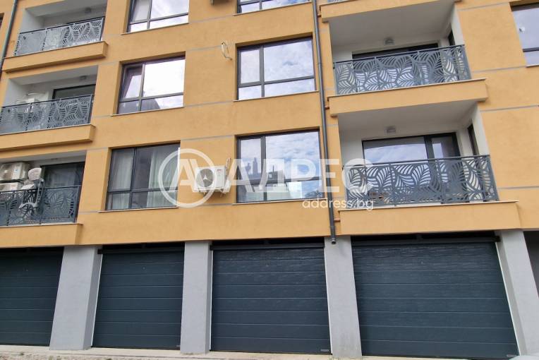 Паркомясто/Гаражна клетка, Варна, Аспарухово, 662941, Снимка 1