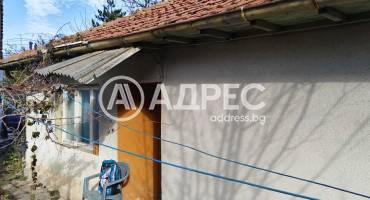 Къща/Вила, Добрич, Червената пръст, 674941, Снимка 1