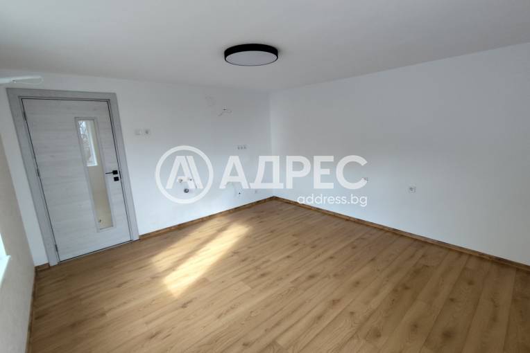 Двустаен апартамент, Варна, Виница, 678942, Снимка 2