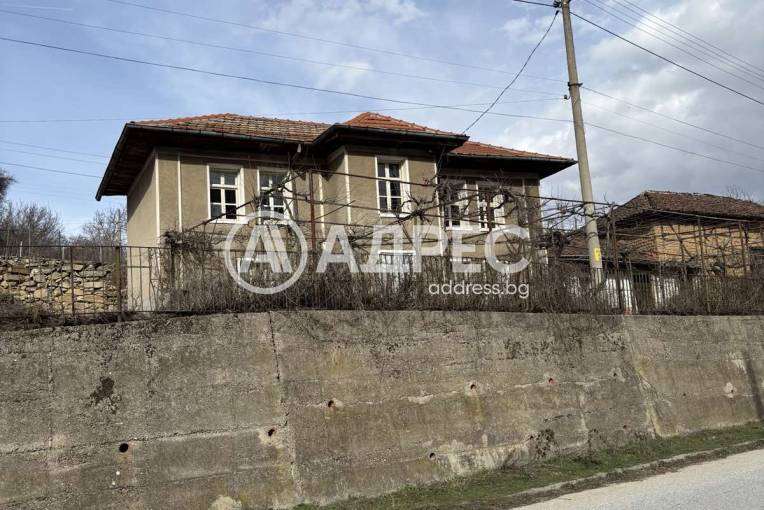 Къща/Вила, Мраченик, 648943, Снимка 1