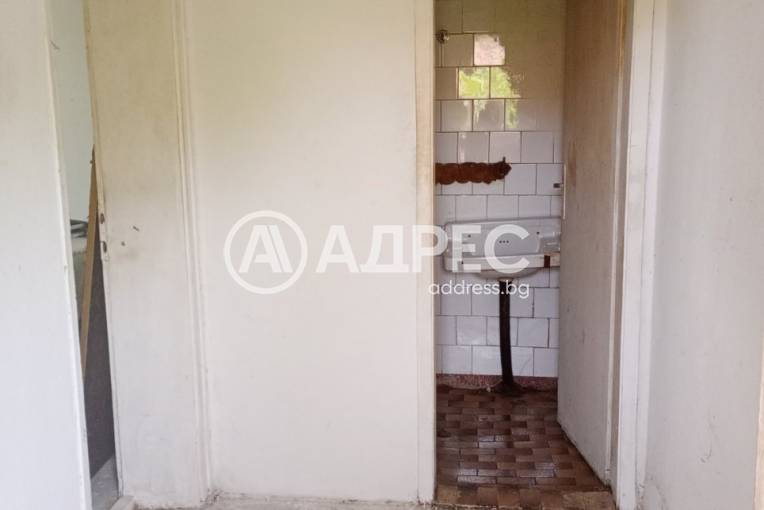 Къща/Вила, Съединение, 655943, Снимка 16