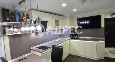 Двустаен апартамент, Варна, Бриз, 697943, Снимка 1