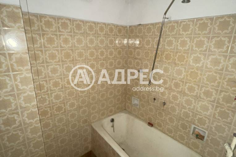 Многостаен апартамент, Велико Търново, Бузлуджа, 678944, Снимка 16