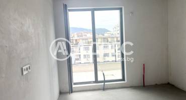 Тристаен апартамент, София, Дианабад, 674946, Снимка 1