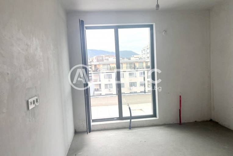 Тристаен апартамент, София, Дианабад, 674946, Снимка 1