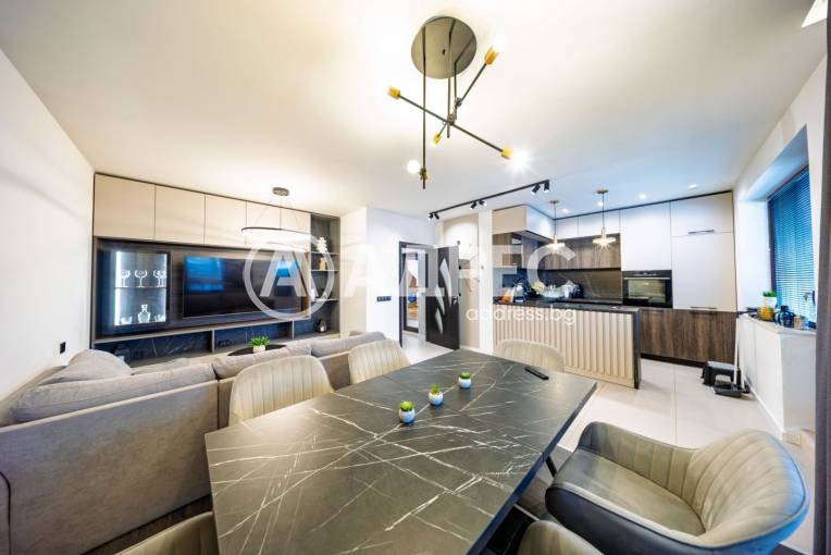 Тристаен апартамент, Враца, Център, 683946, Снимка 2