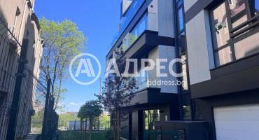 Тристаен апартамент, София, Редута, 693946, Снимка 1