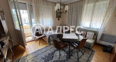 Тристаен апартамент, Ловеч, Център, 663947, Снимка 1