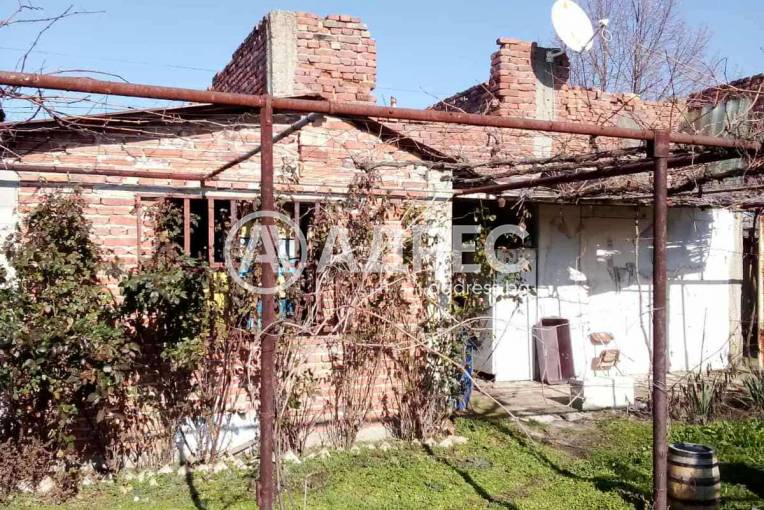 Къща/Вила, Чарган, 670947, Снимка 7