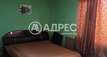 Тристаен апартамент, Трявна, Център, 665948, Снимка 1