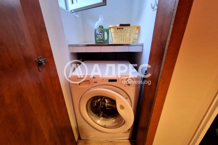 Тристаен апартамент, Варна, ЖП Гара, 692948, Снимка 16