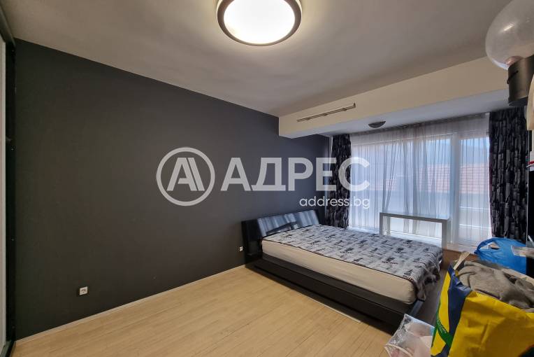 Тристаен апартамент, София, Карпузица, 660950, Снимка 1