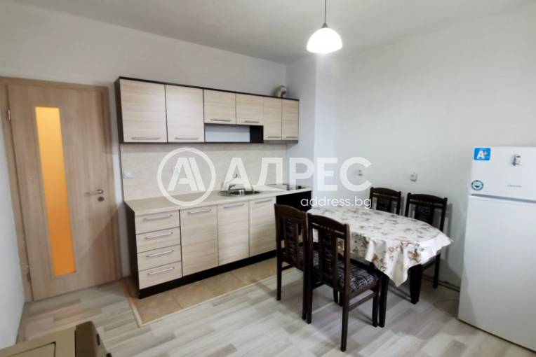 Двустаен апартамент, Сандански, Спартак, 677951, Снимка 1