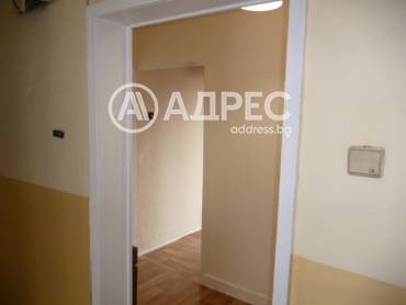 Двустаен апартамент, Добрич, Център, 688951, Снимка 1