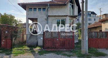Къща/Вила, София, Надежда 3, 667952, Снимка 1