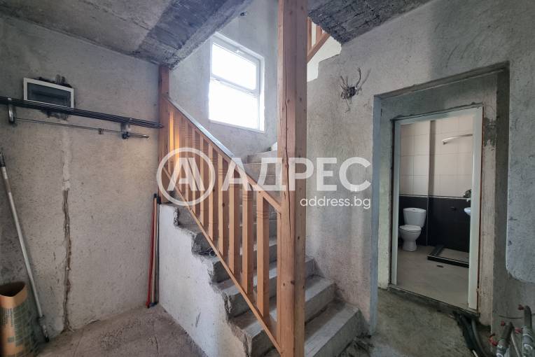 Къща/Вила, София, Надежда 3, 667952, Снимка 11
